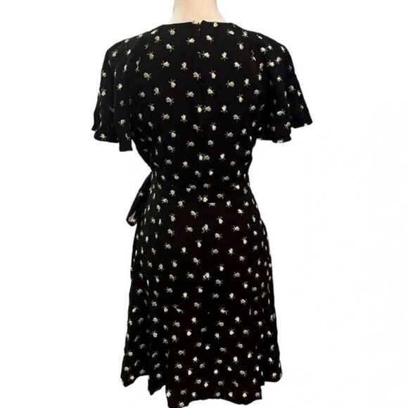 JILL STUART  Wrap Dress | Black Mini V-Neck  Floral Embroidered Size 4 Romantic - Picture 11 of 13